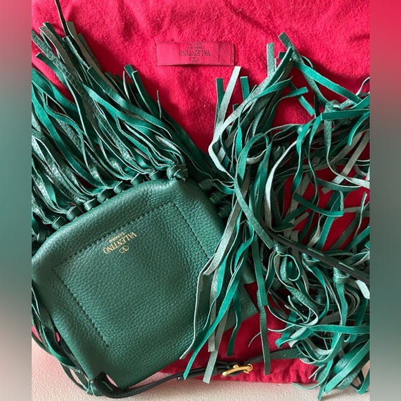 Authentic Green Valentino Tassel Purse - Picture 4 of 7